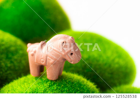 2026 New Year's Card Material: Year of the Horse, Haniwa Horse and Green Tomb 2026 New Year's Card Material: Year of the Horse, Haniwa Horse and Green Tomb 125528538