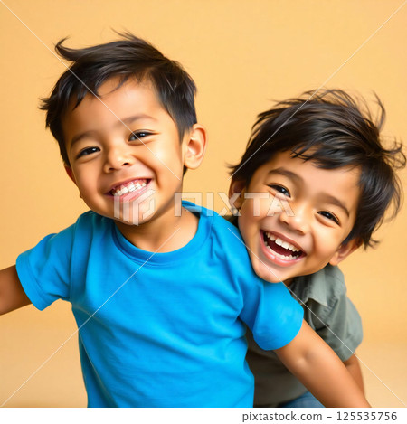 Good friends 125535756