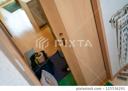 門 居家 房間 125536291