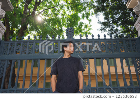 solo travel with man chilling see city life in bangkok thailand in summer season solo travel with man chilling see city life in bangkok thailand in summer season 125536658