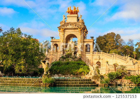 Cascada Monumental fountain in Ciutadella park in Barcelona, Spain Cascada Monumental fountain in Ciutadella park in Barcelona, Spain 125537153