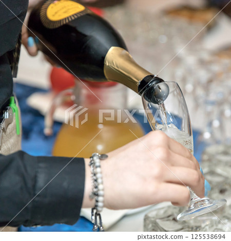 Aperitif in restaurant party Aperitif in restaurant party 125538694