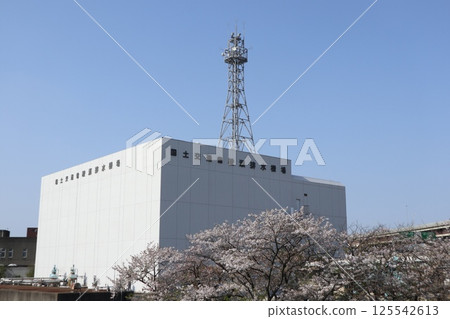 國土交通省綾瀨排水泵站 125542613