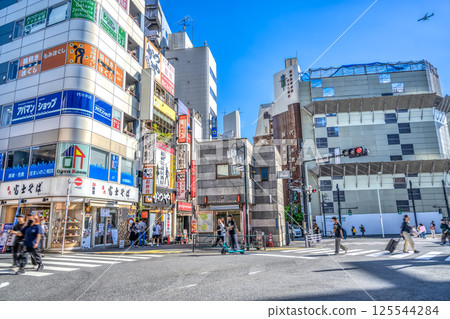東京代代木站澀谷區的都市景觀 東京代代木站澀谷區的都市景觀 125544284