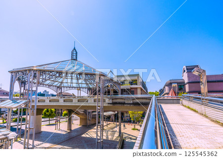 日本橫濱城市景觀，俯瞰橫濱市營地鐵中川站（東京都會大學橫濱校區前） 125545362