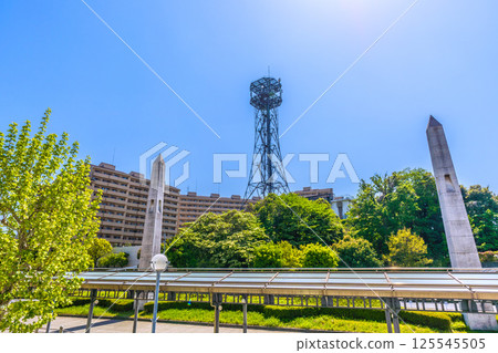 日本橫濱城市景觀，包括橫濱市營地鐵中川站（東京都會大學橫濱校區前） 125545505