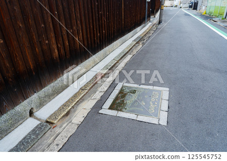 Osaka City: Kumano Kaido road guide map 125545752