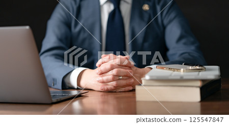 律師在場 125547847