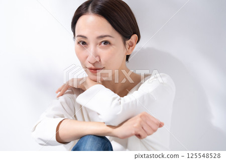 Sunshine Beauty Summer 125548528