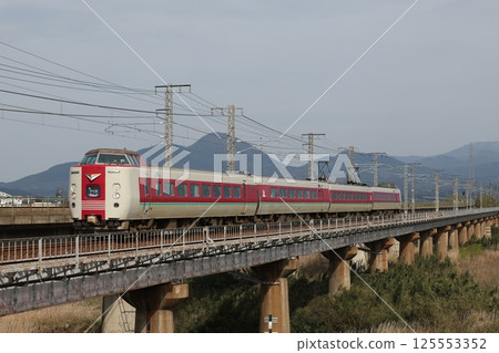 Limited Express Yakumo running on the Hakubi Line 125553352