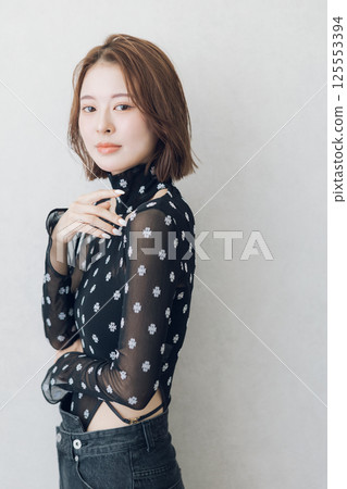 Hairstyle images for young women 125553394