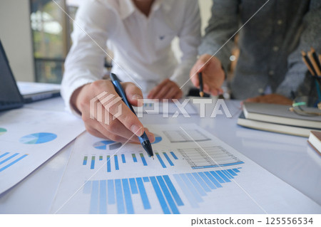 Business Corporate Management Planning Team Concept 125556534
