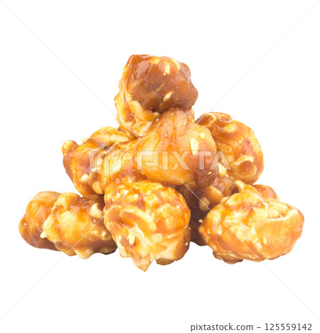 Caramel Popcorn isolated on white background 125559142