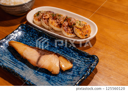 日式烤蘿蔔魚套餐 日式烤蘿蔔魚套餐 125560120