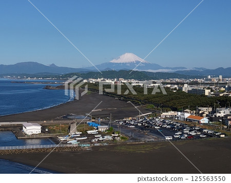 Mount Fuji and the Shonan Sea and Sky Mount Fuji and the Shonan Sea and Sky 125563550