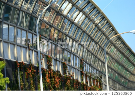 Expressway soundproof wall (Keiyo Road) 125563860