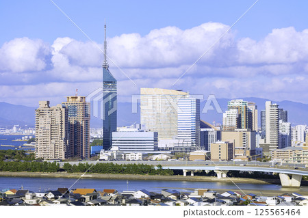 Beautiful cityscape of Fukuoka 125565464