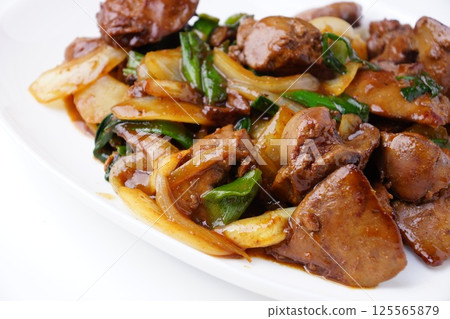 Stir-fried chicken liver Stir-fried chicken liver 125565879