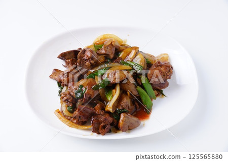 Stir-fried chicken liver 125565880