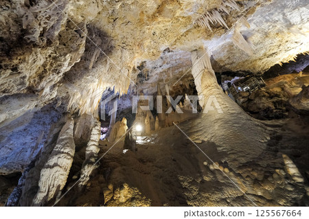 [Minamidaito Island] Hoshino Cave (limestone cave) 125567664