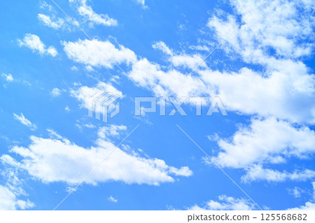 藍色的天空和雲圖像 125568682