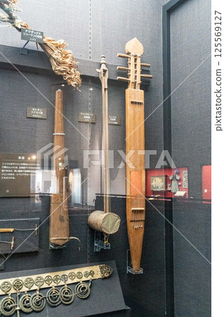 Exhibition of traditional Ainu musical instruments 125569127