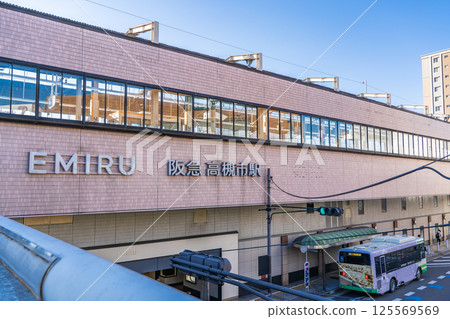 Hankyu Takatsukishi Station North Exit Station Building Takatsuki City, Osaka Prefecture 125569569