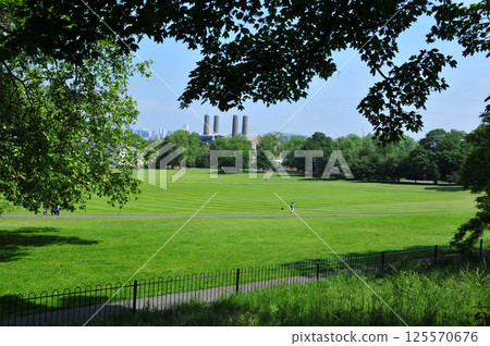 Greenwich Observatory Park, London, UK 125570676