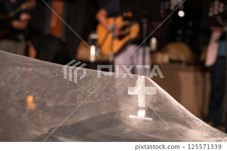 Church worship. 125571339