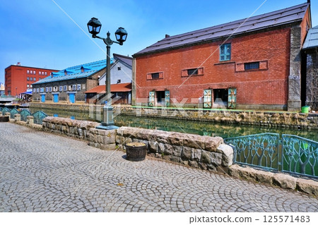 Scenery of Otaru Canal, Hokkaido 125571483