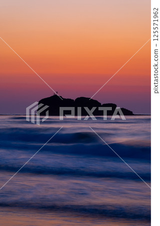 Okinoshima Island at Shirato Beach, Shirato, Tottori City, Tottori Prefecture 125571962