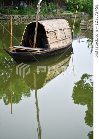 a traditional Chinese style fishing boat, China, Zhejiang Province 125572459