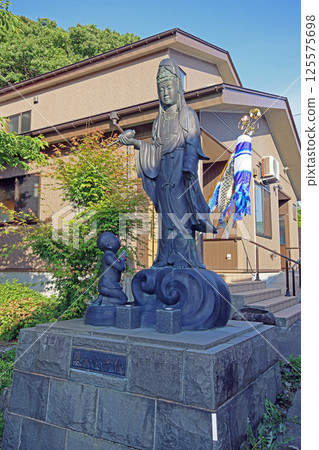 Naritsuji Temple (Joetsu) 125575698