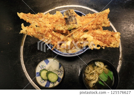 Big conger eel tempura bowl, specialty dish, huge bowl of tempura bowl Big conger eel tempura bowl, specialty dish, huge bowl of tempura bowl 125576627