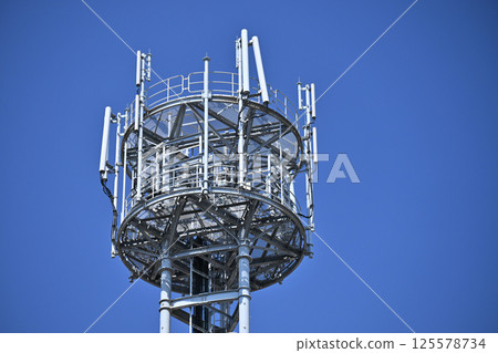 Communication image (radio tower: base station) 125578734