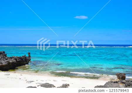 Yoron Island Yoron Island 125579943