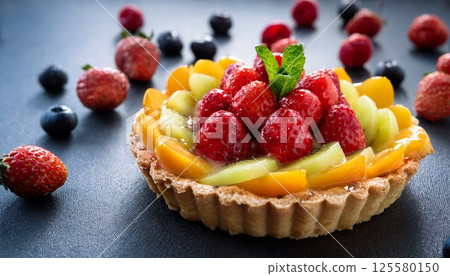 Fresh fruit tart 4 125580150