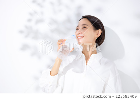 女性礦泉水 女性礦泉水 125583409