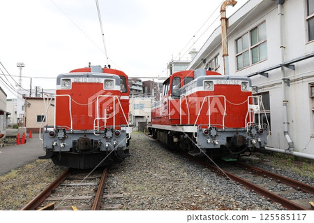 DE 10 diesel locomotive 125585117