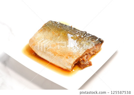 Yellowtail teriyaki Yellowtail teriyaki 125587538