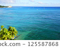 The blue sea of Hawaii 125587868