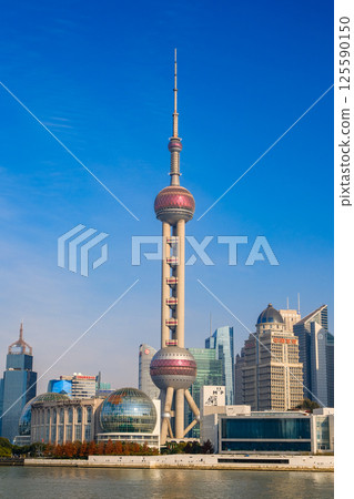Oriental Pearl TV Tower in Pudong New Area, Shanghai, China, seen from the Bund 125590150