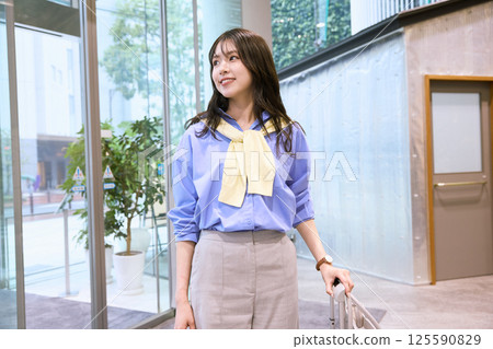 A woman going to work in the office 125590829