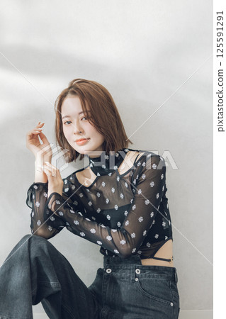 A fashion image of a young lady A fashion image of a young lady 125591291