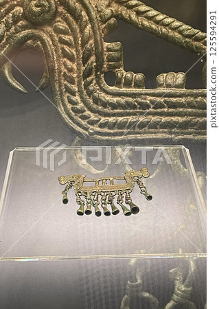 ancient Slavic jewelry of the 11th-13th century in the Yaroslavl Kremlin (museum reserve). Russia, Yaroslavl, December 1, 2024 ancient Slavic jewelry of the 11th-13th century in the Yaroslavl Kremlin (museum reserve). Russia, Yaroslavl, December 1, 2024 125594291