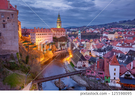 Evening View at Sunset, Cesky Krumlov, Czech Republic Evening View at Sunset, Cesky Krumlov, Czech Republic 125598095