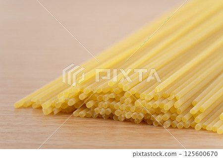 Close up of dried spaghetti pasta 125600670