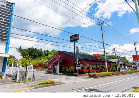 東京都町田市大山丘藍春天空紅龍蝦玉境店入口 東京都町田市大山丘藍春天空紅龍蝦玉境店入口 125600813