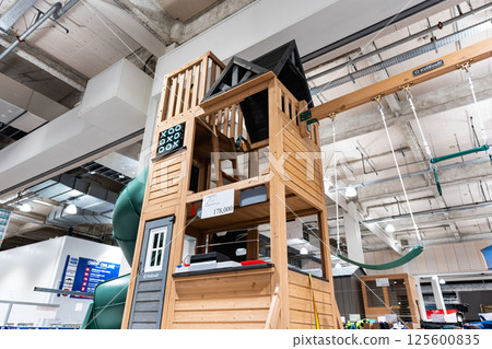 Costco Tamasakai Warehouse Store Slide Play Equipment Oyamagaoka, Machida, Tokyo Costco Tamasakai Warehouse Store Slide Play Equipment Oyamagaoka, Machida, Tokyo 125600835