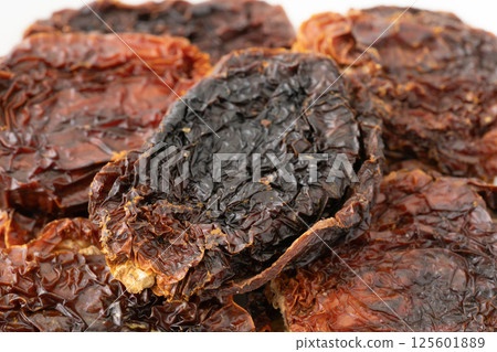 Close-up of sun-dried tomatoes Close-up of sun-dried tomatoes 125601889